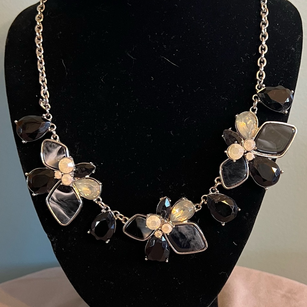 Silver Tone Floral Necklace with Black and White Beaded Accents. Adjustable